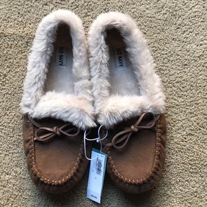 Old Navy House shoes, New with tag
